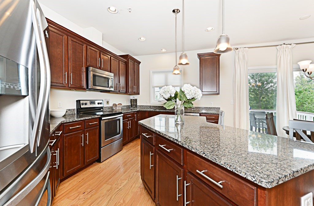 3 Teaberry Lane Hopkinton, MA 01748 - Photo 12 of 29