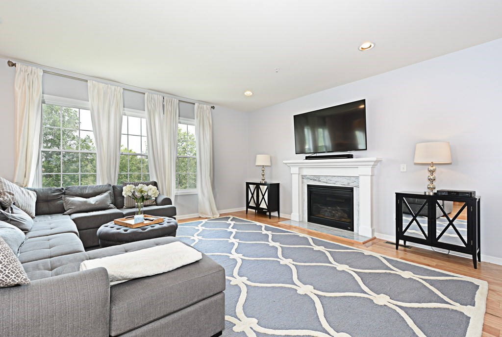 3 Teaberry Lane Hopkinton, MA 01748 - Photo 9 of 29