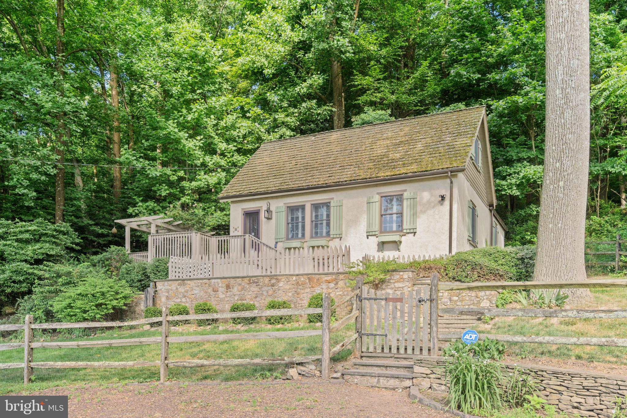4952 Lower Mountain Road New Hope, PA 18938 - Photo 1 of 33 Gallery Image 1