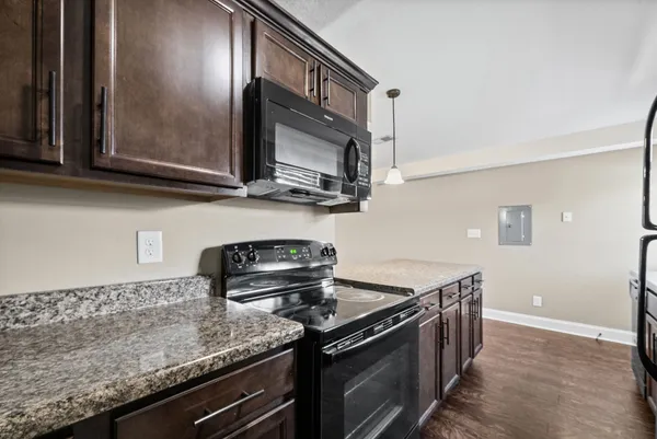 $1,200 | 1766 Spring Water Drive, Unit C, Clarksville, TN 37040