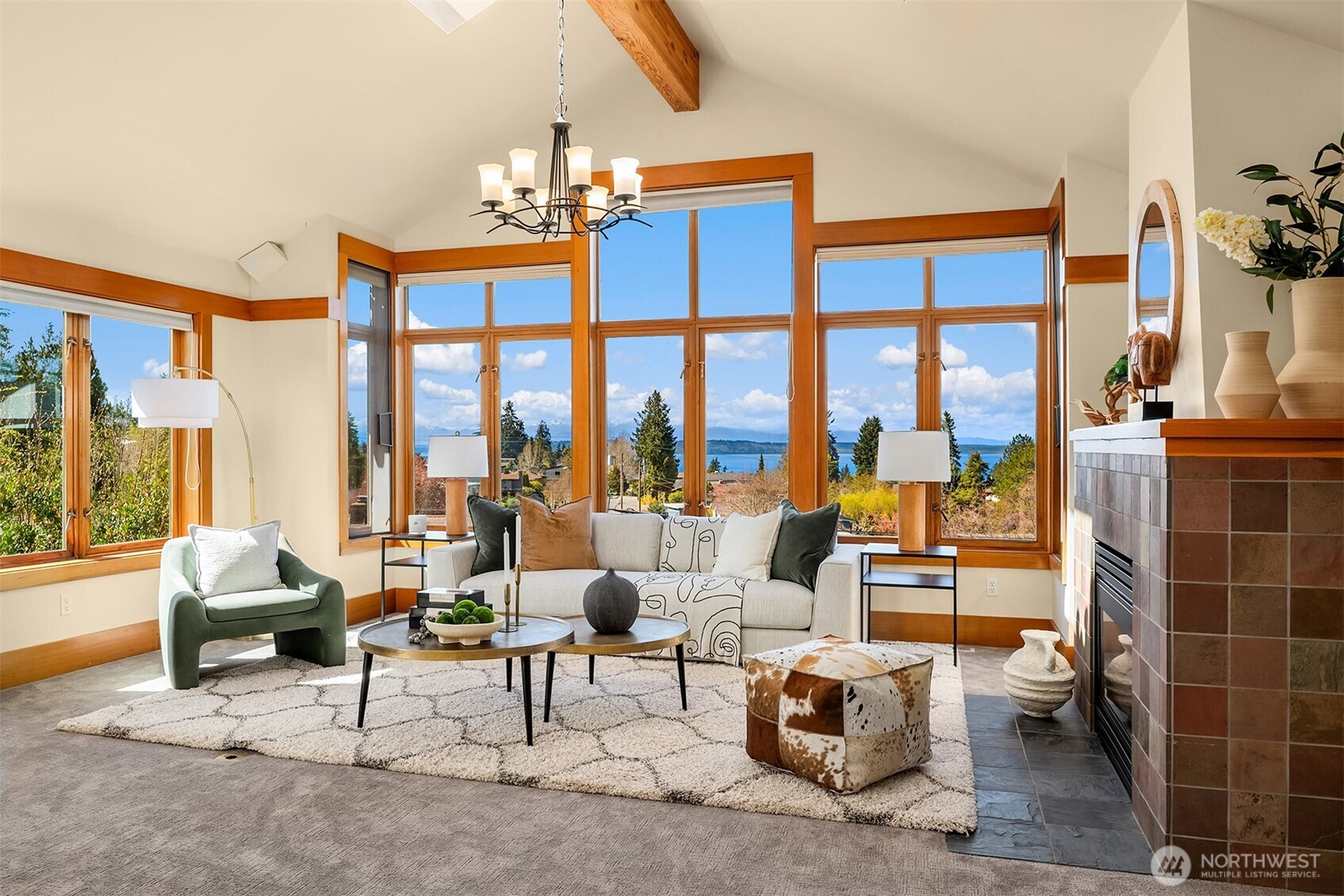 1105 Daley Place Edmonds, WA 98020 - Photo 5 of 38