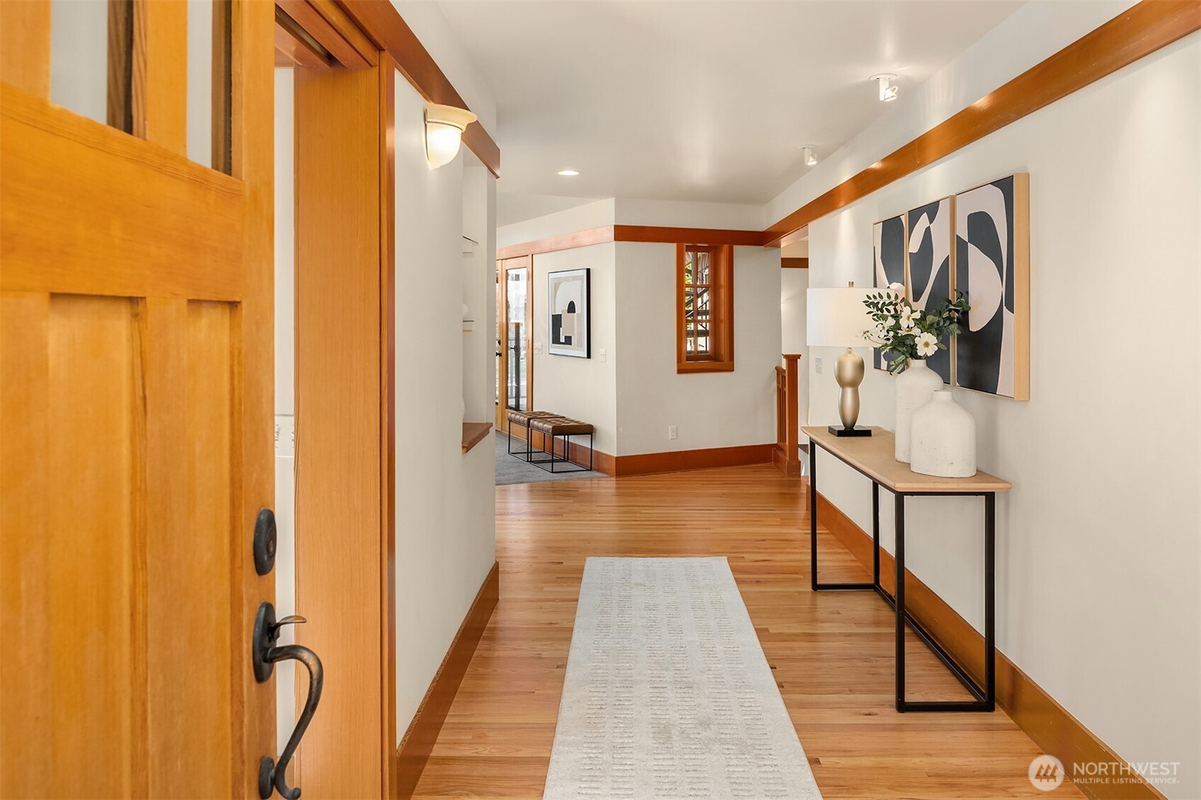 1105 Daley Place Edmonds, WA 98020 - Photo 6 of 38