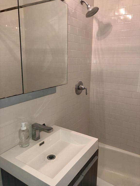 16 Addington Road, Unit 42 Brookline, MA 02445 - Photo 9 of 11