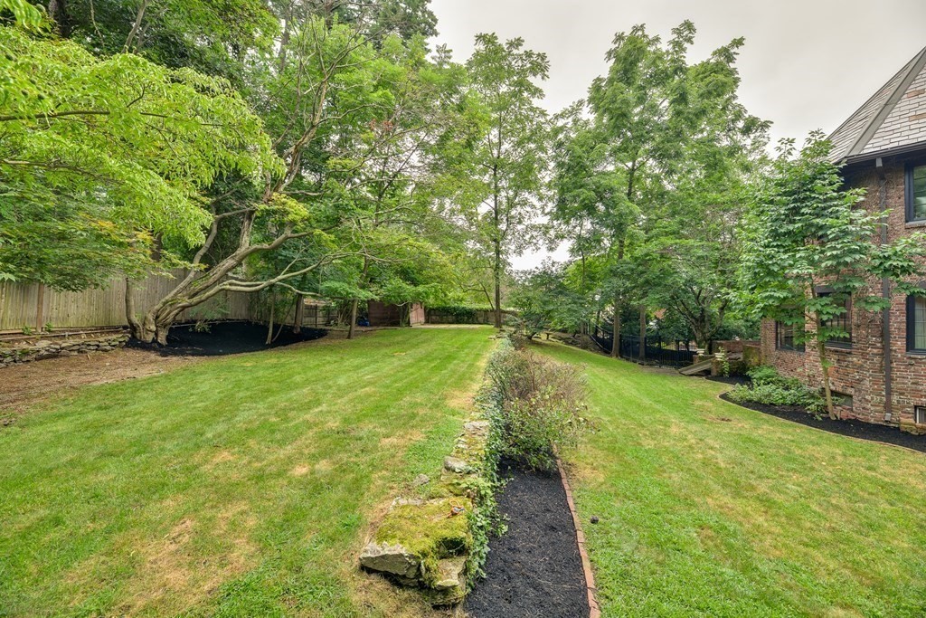 84 Hammondswood Road Newton, MA 02467 - Photo 10 of 25 Gallery Image 10