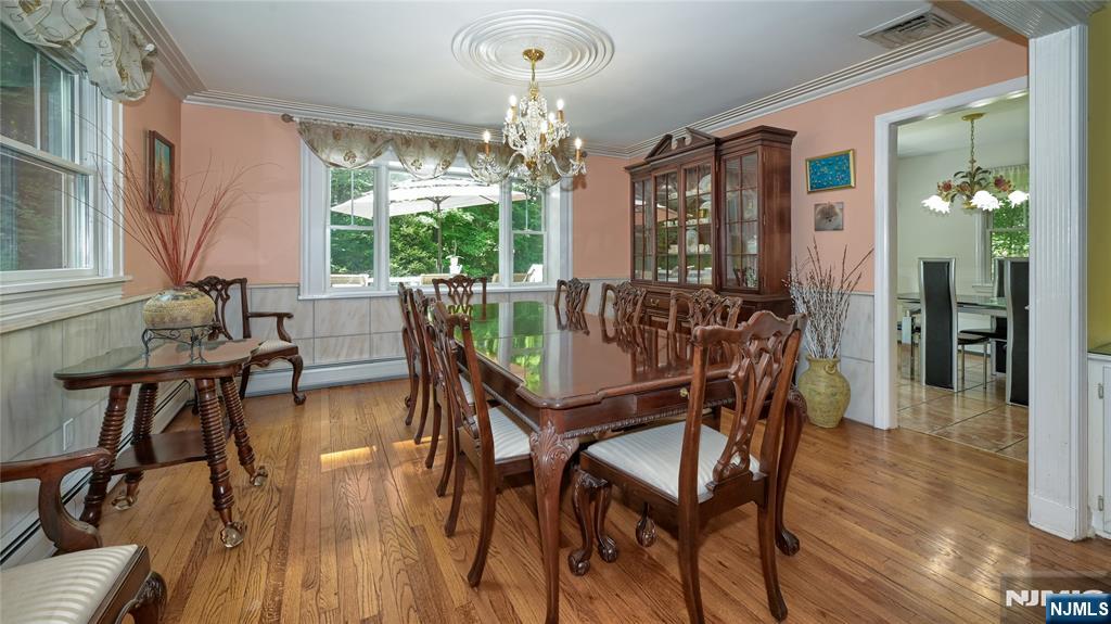 460 Laurel Lane Butler, NJ 07405 - Photo 10 of 32