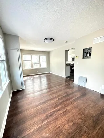 $1,750 | 2804 East 44th Street, Minneapolis, MN 55406