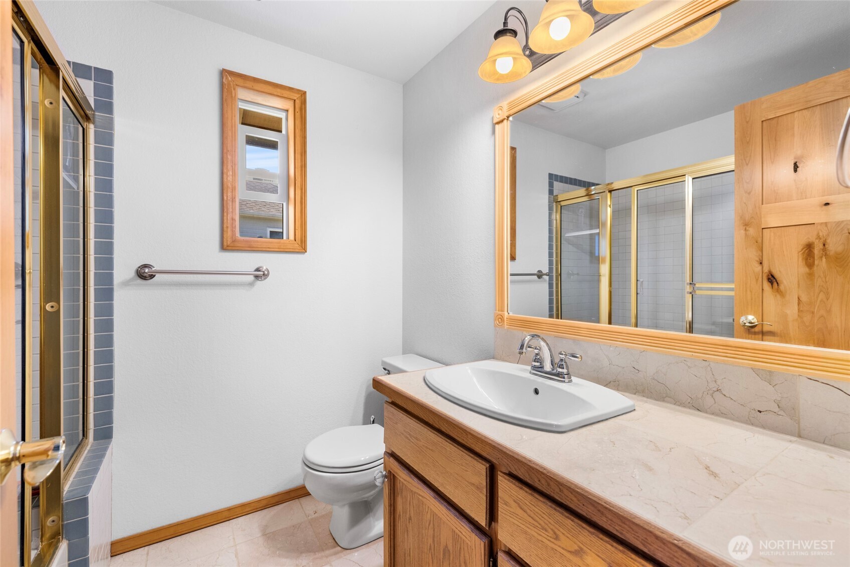 801 North Waugh Road Mount Vernon, WA 98273 - Photo 31 of 38