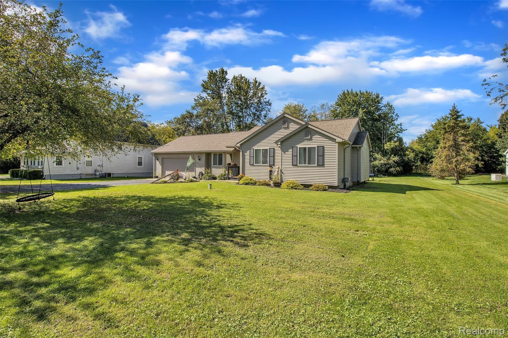 7404 Embury Road Grand Blanc, MI 48439 - Photo 5 of 27 7404 Embury Road
