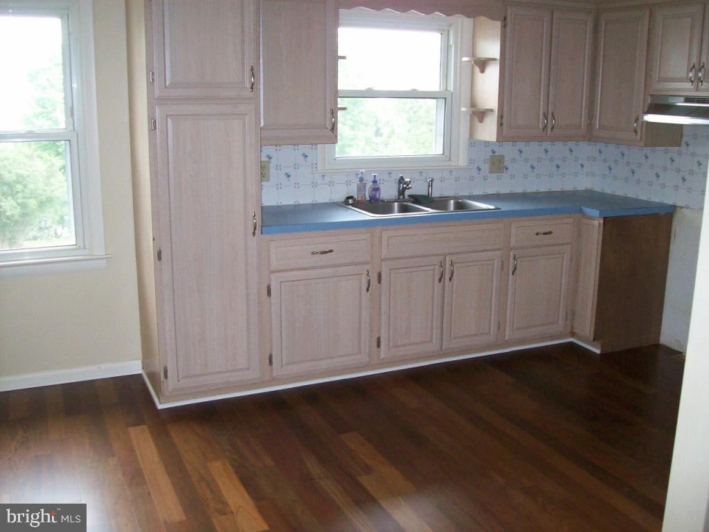 795 Prospect Road Columbia, PA 17512 - Photo 10 of 20 Gallery Image 10