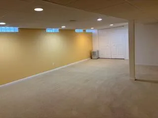 $359,900 | 468 Farmridge Court, Rochester, MI 48307