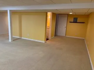 $359,900 | 468 Farmridge Court, Rochester, MI 48307