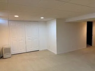 $359,900 | 468 Farmridge Court, Rochester, MI 48307