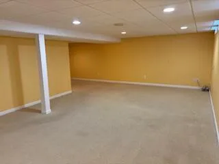 $359,900 | 468 Farmridge Court, Rochester, MI 48307