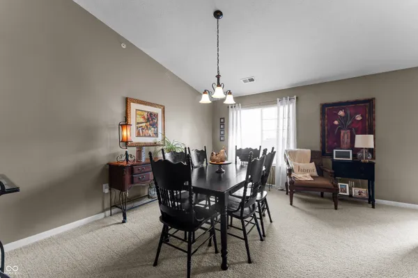 $177,500 | 6231 Amber Creek Lane, Unit 310, Indianapolis, IN 46237