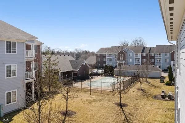 $177,500 | 6231 Amber Creek Lane, Unit 310, Indianapolis, IN 46237