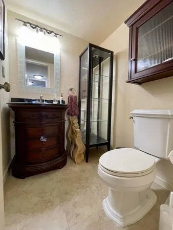 $2,250 | 3051 North Course Drive, Unit 807, Pompano Beach, FL 33069