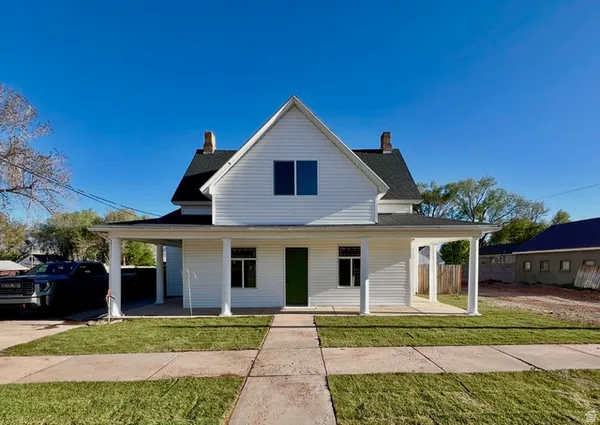 $449,900 | 442 East Center Street, Richfield, UT 84701
