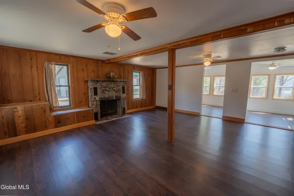 $259,000 | 94-98 Lakeland Road, Hadley, NY 12835