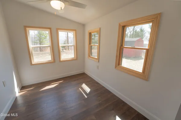 $259,000 | 94-98 Lakeland Road, Hadley, NY 12835