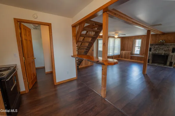 $259,000 | 94-98 Lakeland Road, Hadley, NY 12835