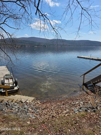 $259,000 | 94-98 Lakeland Road, Hadley, NY 12835