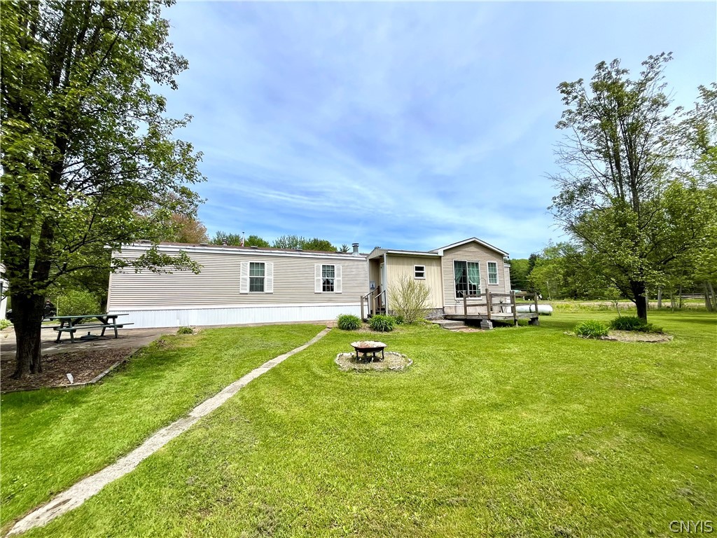 83 Stoney Robby Road Fulton, NY 13069 - Photo 4 of 30