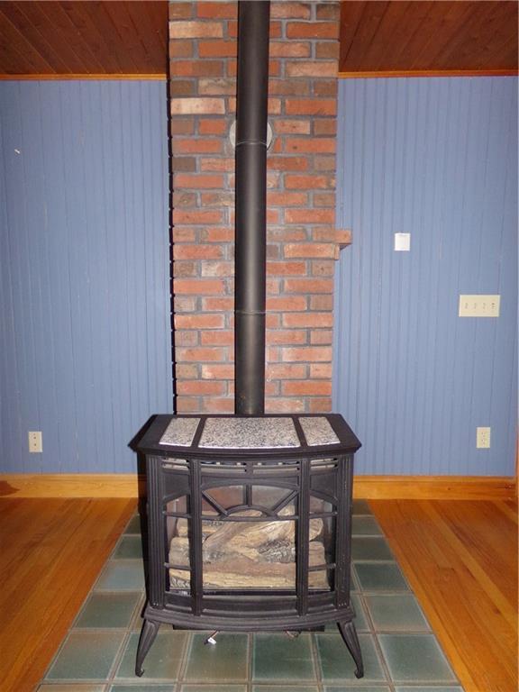 237 Clark Point Road Tremont, ME 04612 - Photo 17 of 31 New propane stove and brick work