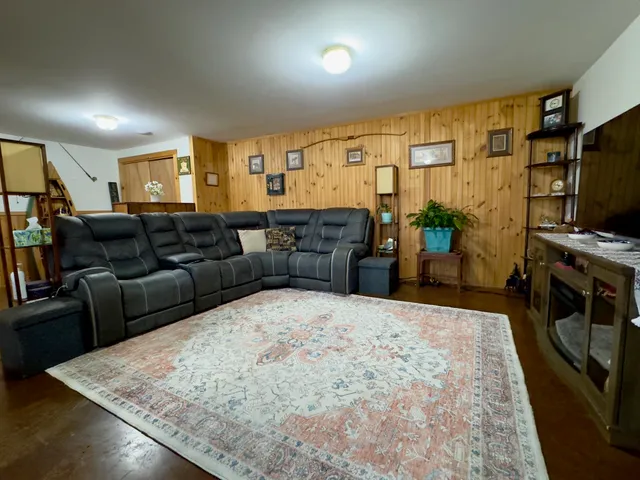 $498,500 | 1495 Rattlin Bridge Road, Bridport, VT 05734