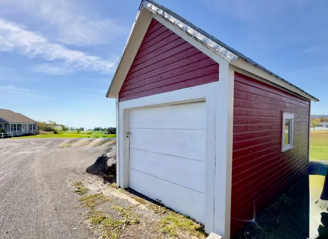 $498,500 | 1495 Rattlin Bridge Road, Bridport, VT 05734