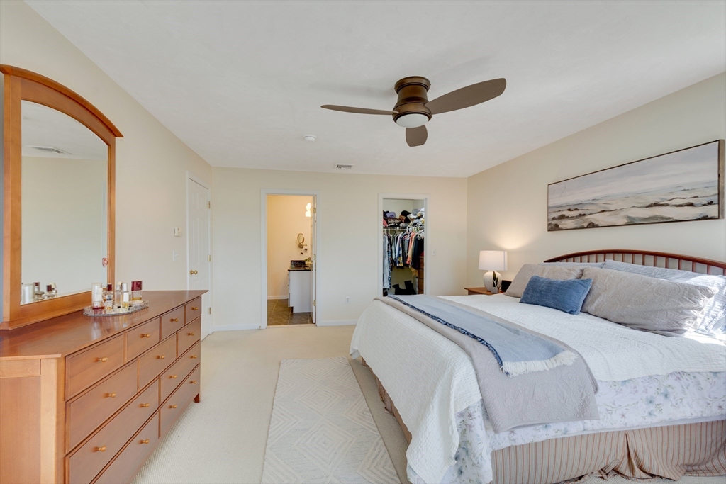 385 Middle Road Boxborough, MA 01719 - Photo 19 of 37