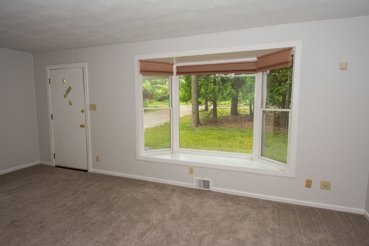 21312 Brick Road South Bend, IN 46628 - Photo 12 of 30 Gallery Image 12