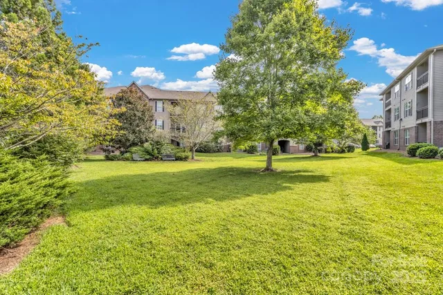 $247,500 | 291 Brickton Village Circle, Unit 206, Fletcher, NC 28732