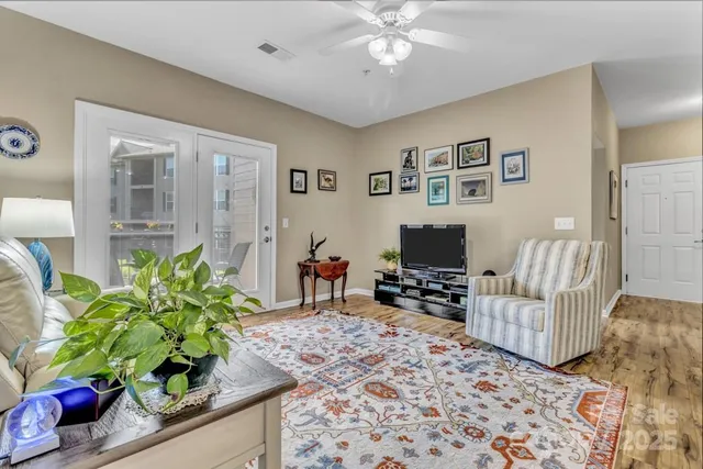 $247,500 | 291 Brickton Village Circle, Unit 206, Fletcher, NC 28732