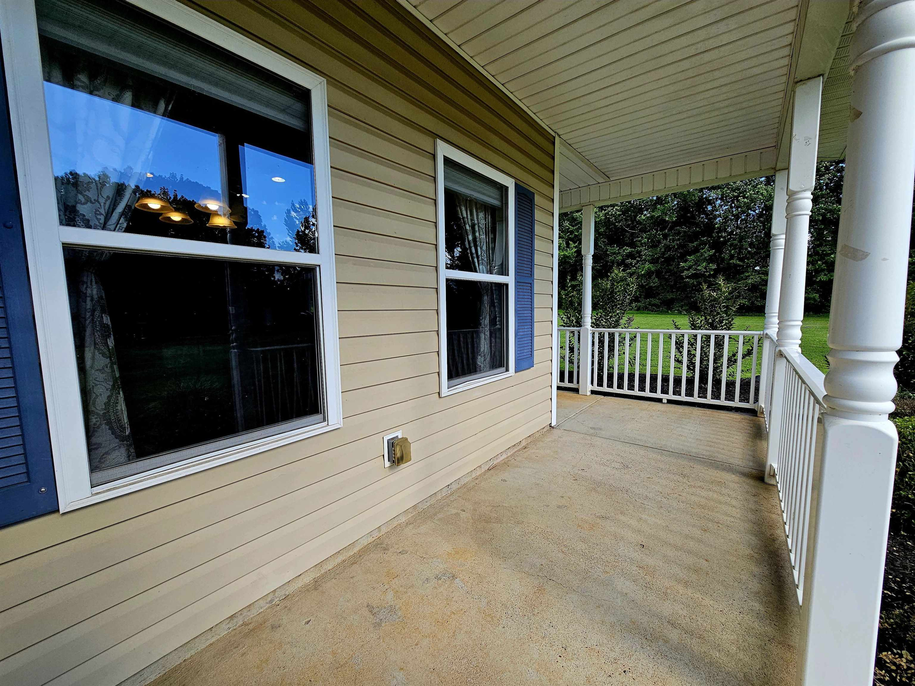270 Hughes Road East Jackson, TN 38305 - Photo 8 of 48 a view of a porch of a house