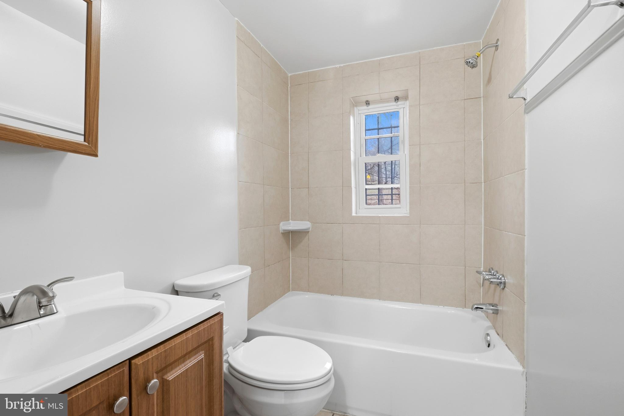 4633 Hillside Road Southeast Washington, DC 20019 - Photo 11 of 12
