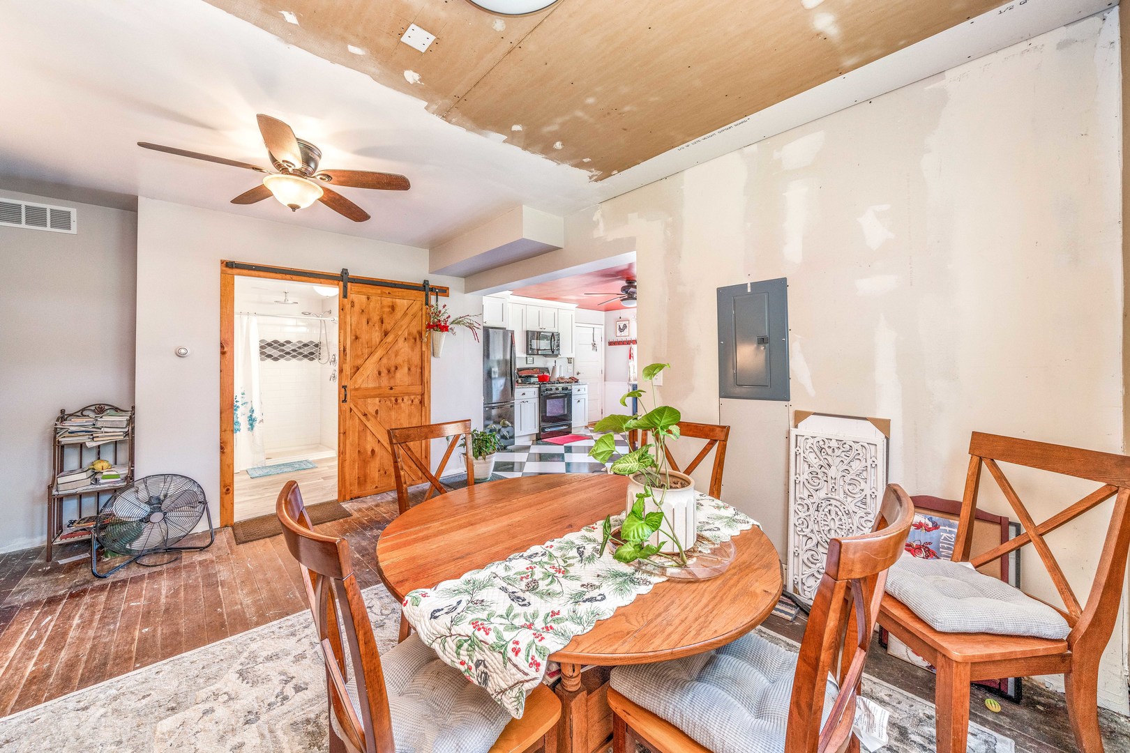 3700 Kane Road Leland, IL 60531 - Photo 4 of 30 a view of a dining room with furniture