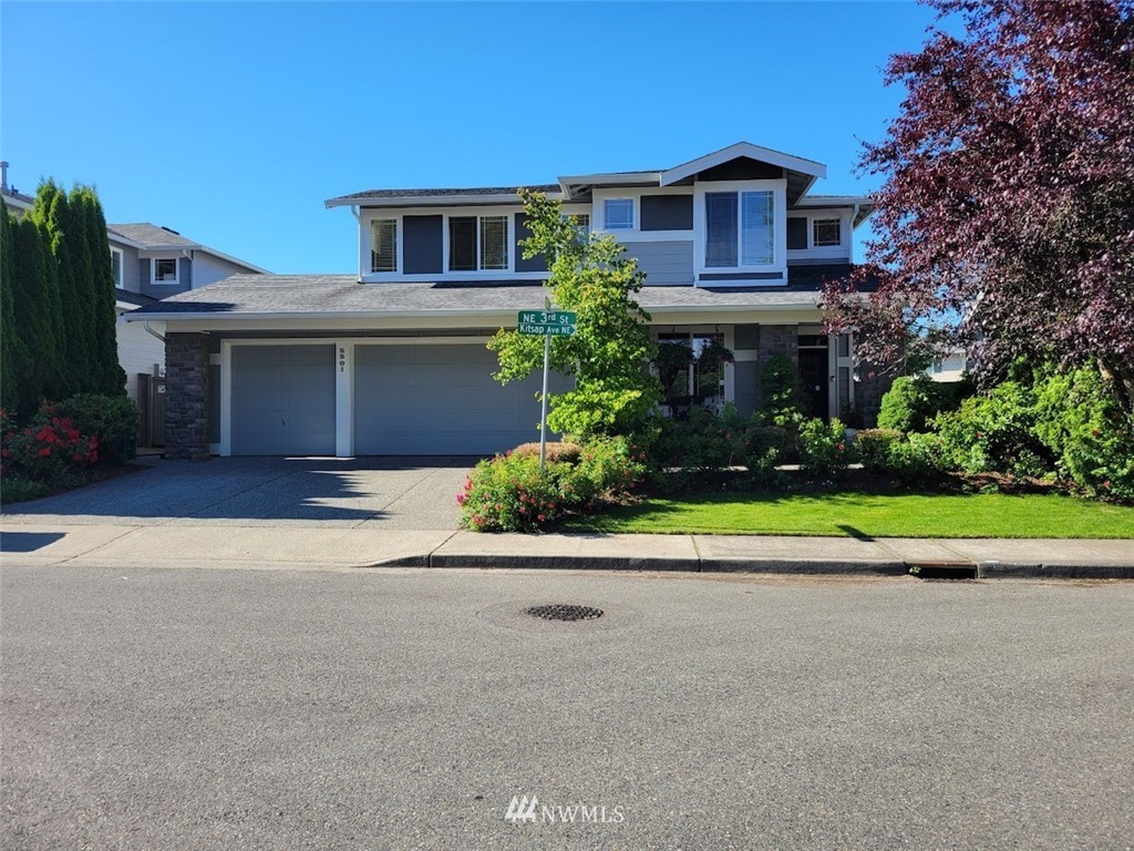 5501 Northeast 3rd Street Renton, WA 98059 - Photo 1 of 37