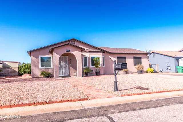 $243,000 | 107 Arrowhead Drive, Huachuca City, AZ 85616