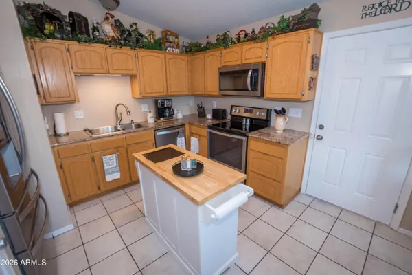 $243,000 | 107 Arrowhead Drive, Huachuca City, AZ 85616