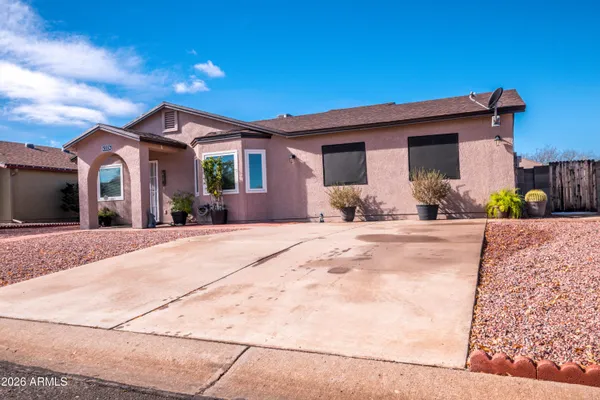 $243,000 | 107 Arrowhead Drive, Huachuca City, AZ 85616