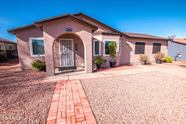 $243,000 | 107 Arrowhead Drive, Huachuca City, AZ 85616