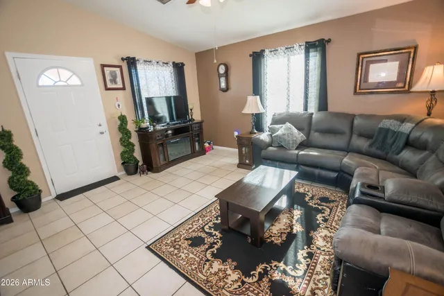 $243,000 | 107 Arrowhead Drive, Huachuca City, AZ 85616
