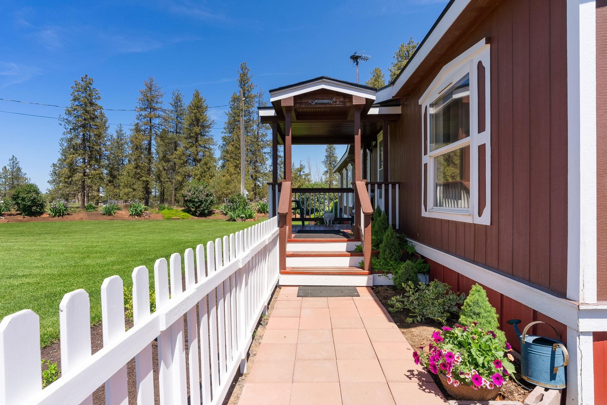 16515 South Carstens Road, Unit EDWALL Edwall, WA 99008 - Photo 4 of 48