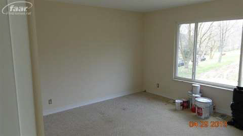 9075 Milford Road Holly, MI 48442 - Photo 3 of 5 20354481-2.JPG