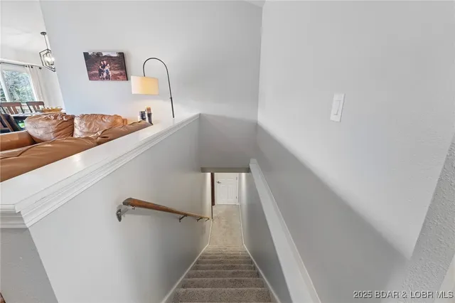 $439,000 | 112 Blackfoot Road, Four Seasons, MO 65049