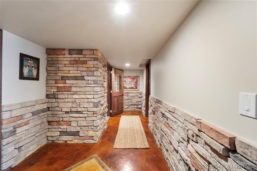 112 Blackfoot Road Four Seasons, MO 65049 - Photo 33 of 63