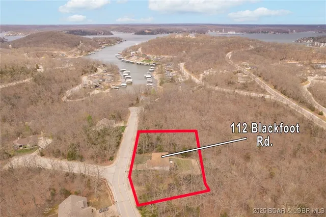 $439,000 | 112 Blackfoot Road, Four Seasons, MO 65049