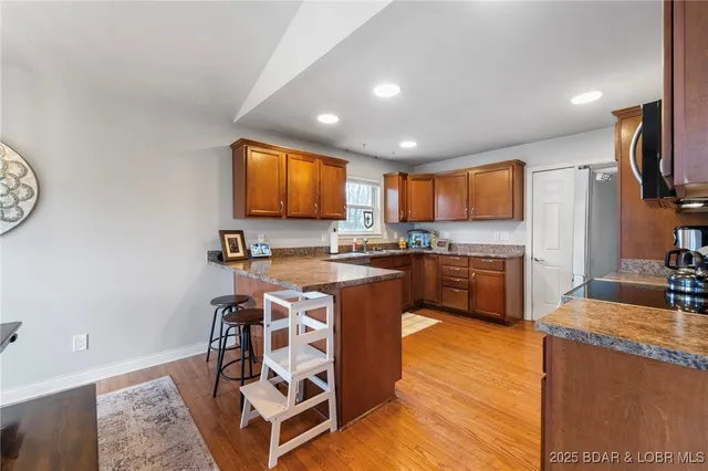 $439,000 | 112 Blackfoot Road, Four Seasons, MO 65049