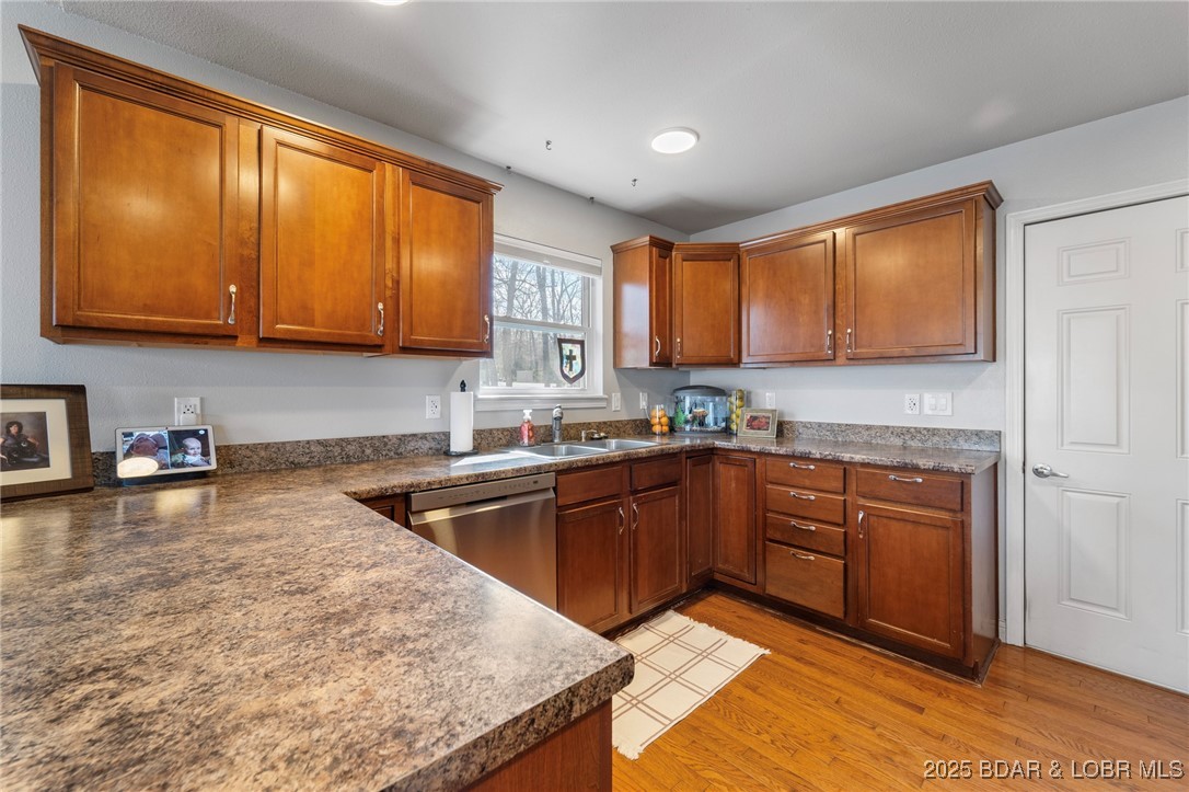 112 Blackfoot Road Four Seasons, MO 65049 - Photo 9 of 63