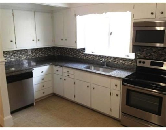 13 Kenwood Road Everett, MA 02149 - Photo 7 of 20 Gallery Image 7